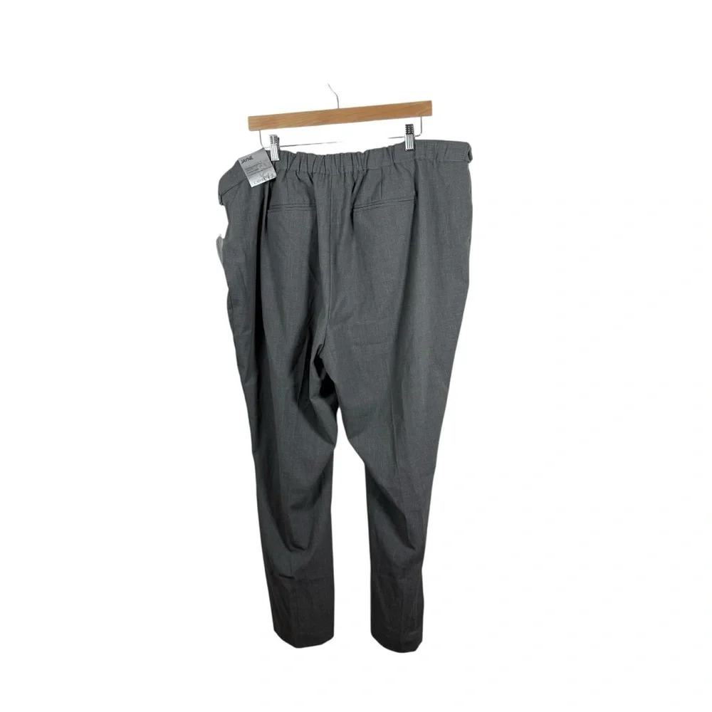 NWT Catherine’s Plus Jayne Straight Leg Pants in Grey Size 24W